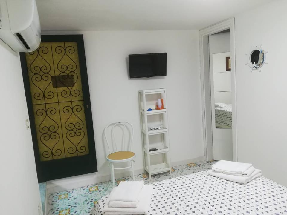 Villa Iscla Maison D'Hotes Ischia Eksteriør billede